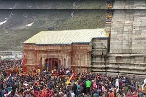 kedarnath-bheed-16518968663x2