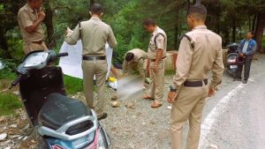 newborn-baby-dead-body-found-on-the-roadside_1661573300