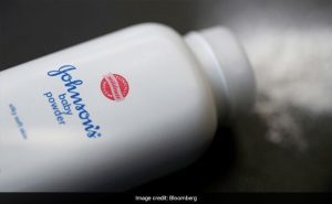 uukrc70g_johnson-johnson-baby-powder-bloomberg_625x300_12_August_22