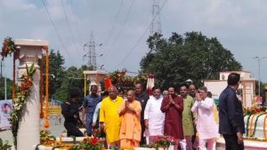 yogi-adityanath_1664343624 (1)