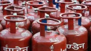 lpg_gas_price_increased_in_uttar_pradesh_file_pic__1569873192