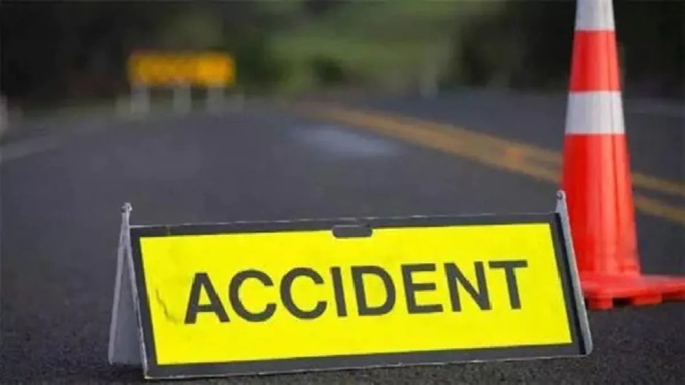 17_11_2022-27_08_2022-accident_in_chitrakoot_23017653_23210027-999x562