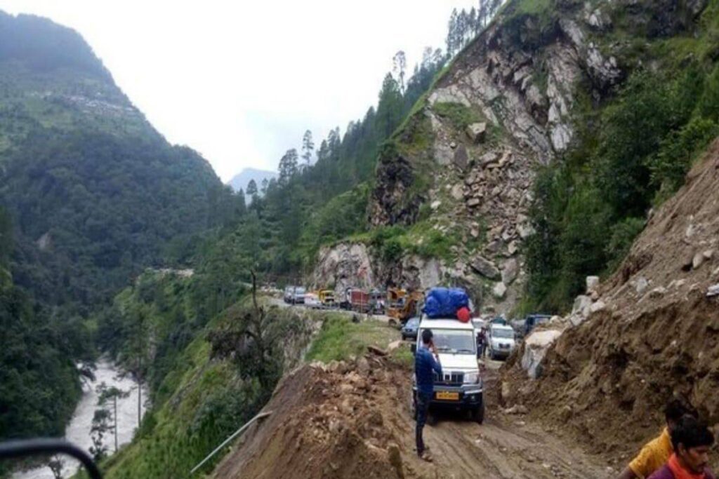 gangotri-national-highway-closed