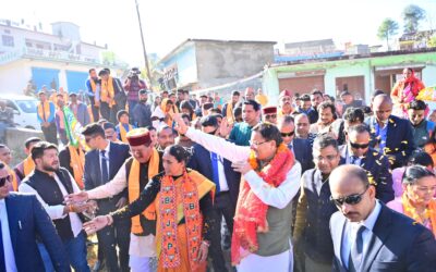चोपता (तल्ला नागपुर) में पहुंचे सीएम धामी, सीएम धामी को सुनने उमड़ा जनसैलाब