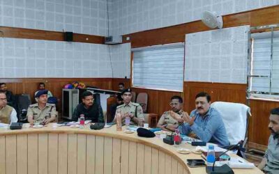 सकुशल चारधाम यात्रा के लिए सभी विभागों को मिलकर कार्य करना है- गढ़वाल आयुक्त
