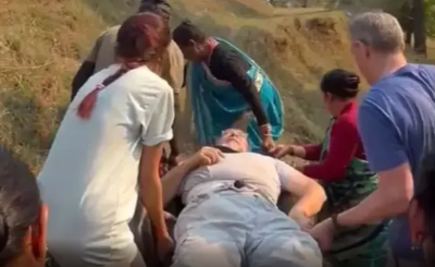 उत्तराखंड घूमने आए रूसी नागरिक संग हादसा, हाथ जोड़कर लगा रहा था मदद की गुहार; महिलाएं बनीं देवदूत
