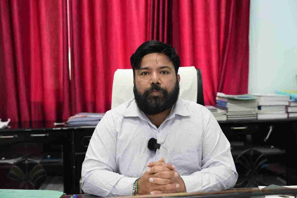 मतदान तिथियों को लेकर भ्रम में न रहे मतदाताः आयोग